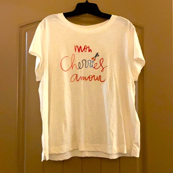 LOFT Tops - NWOT Cute Tee 🍒